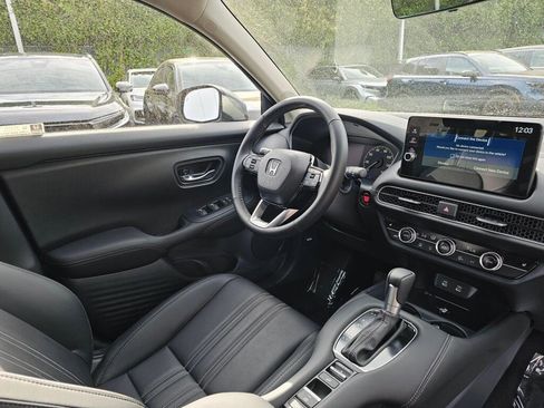 New 2026 Honda HR-V EX-L image 11