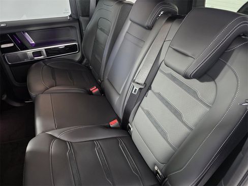 Used 2025 Mercedes-Benz G 63 AMG 4MATIC image 16