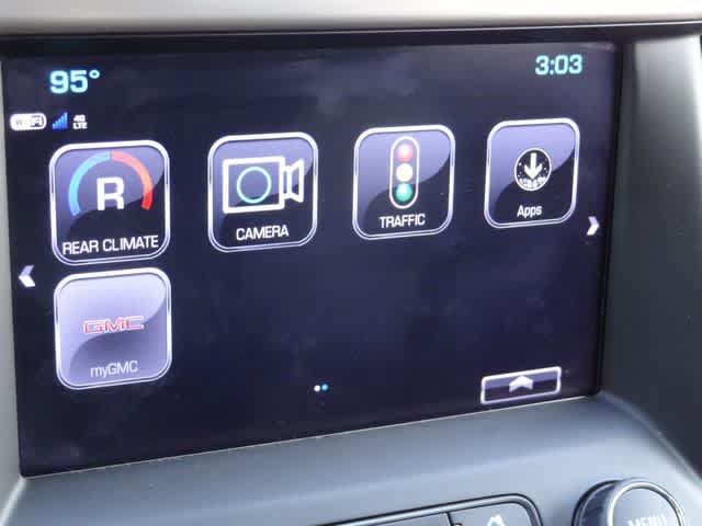 Used 2019 GMC Acadia Denali w/ Technology Package AWD/4WD image 32