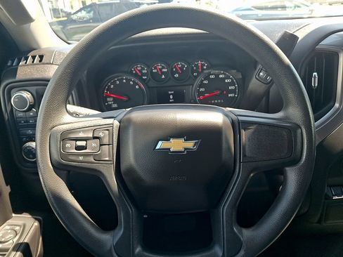 Certified 2024 Chevrolet Silverado 1500 Custom AWD/4WD image 18