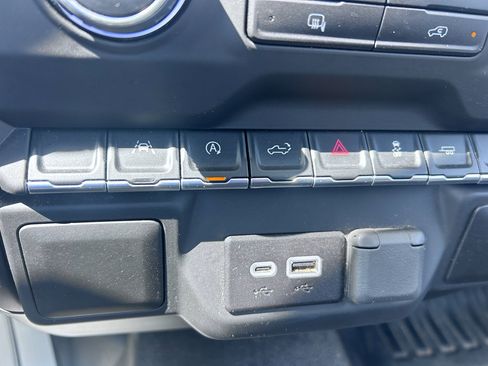 Used 2025 Chevrolet Silverado 1500 W/T RWD image 24