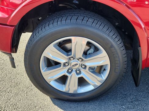 Used 2019 Ford F150 Platinum w/ Equipment Group 701A Luxury AWD/4WD image 7
