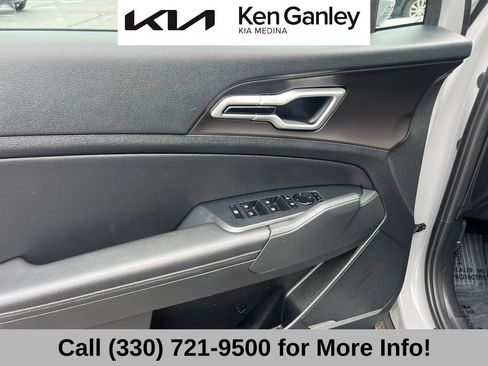 Certified 2026 Kia Sportage EX FWD image 27