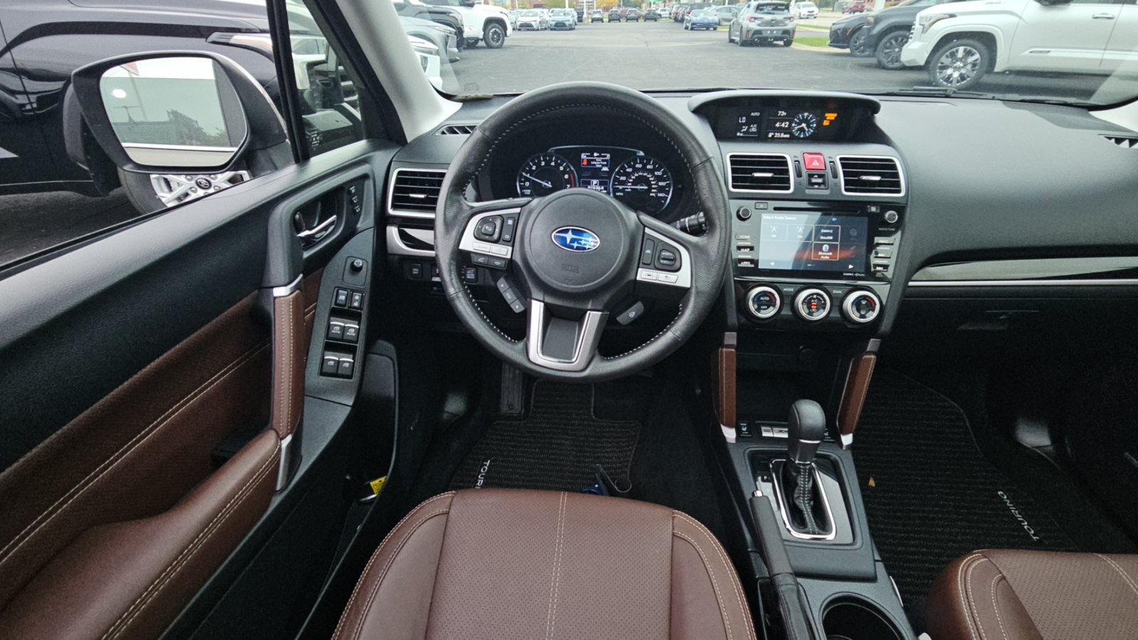 Used 2018 Subaru Forester 2.5i Touring AWD/4WD image 9