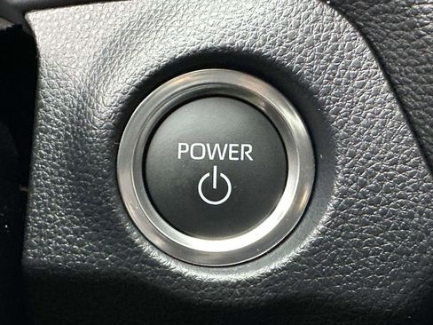 New 2025 Toyota RAV4 SE image 32