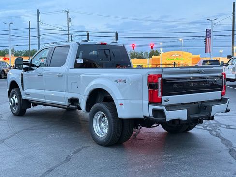 New 2026 Ford F350 Platinum AWD/4WD image 3