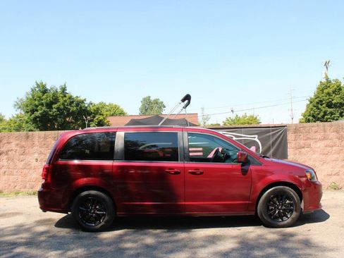 Used 2018 Dodge Grand Caravan SE FWD image 5