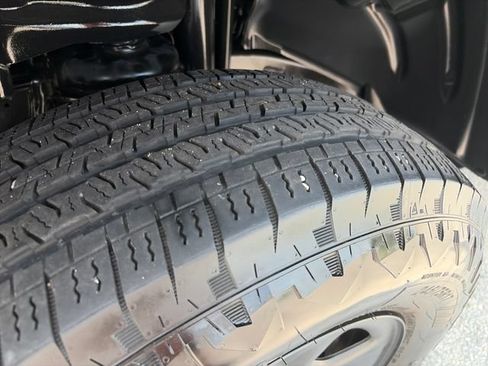 Used 2025 Jeep Wrangler Unlimited Sport AWD/4WD image 26