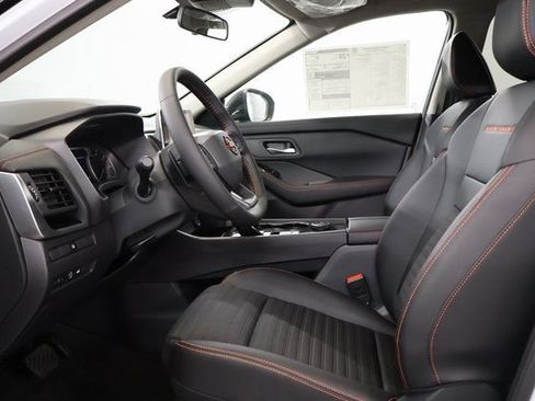 New 2026 Nissan Rogue SV AWD/4WD image 11