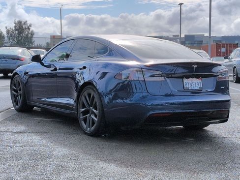 Used 2021 Tesla Model S Plaid image 8