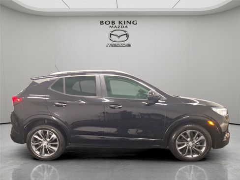 Used 2020 Buick Encore GX Select w/ Sport Touring Package FWD image 6