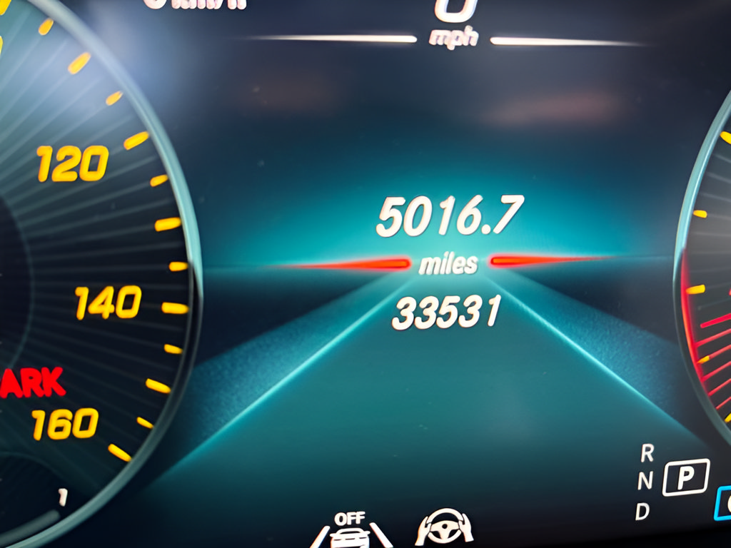 Used 2022 Mercedes-Benz GLC 300 4MATIC image 22