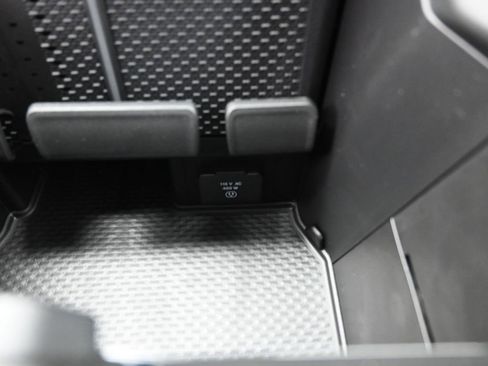 New 2026 RAM 1500 Lone Star AWD/4WD image 9