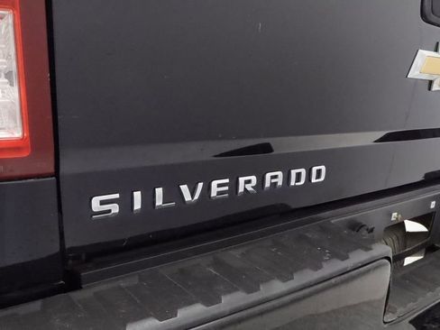 Used 2020 Chevrolet Silverado 1500 LT Trail Boss AWD/4WD image 20