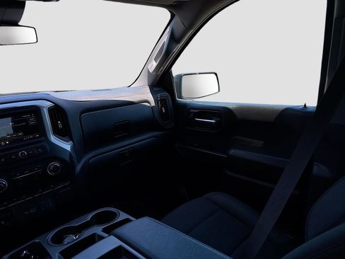 Used 2024 Chevrolet Silverado 1500 Custom Trail Boss image 21