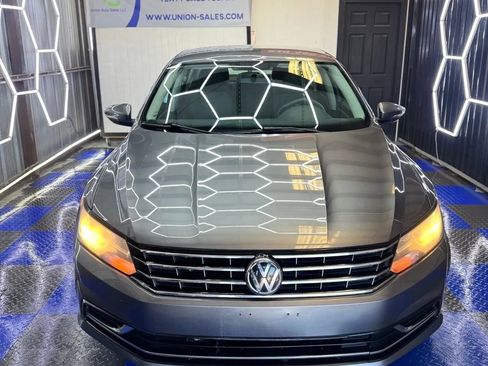 Used 2016 Volkswagen Passat 1.8T S image 8
