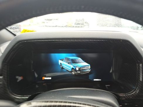 Used 2021 Ford F150 Lariat w/ Equipment Group 502A High image 12