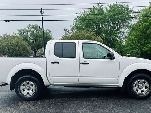 Used 2011 Nissan Frontier S AWD/4WD image 15