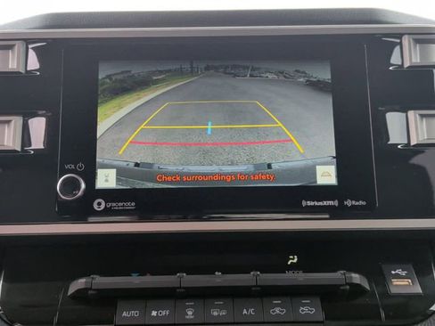 Used 2024 Toyota Tundra SR5 AWD/4WD image 18