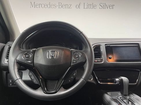 Used 2019 Honda HR-V EX-L image 31