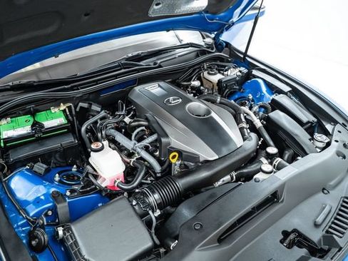 Used 2022 Lexus IS 300 w/ Premium Package RWD image 35