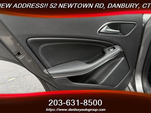 Used 2018 Mercedes-Benz GLA 250 4MATIC image 26