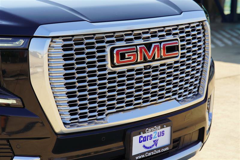 Used 2021 GMC Yukon Denali w/ Denali Premium Package AWD/4WD image 23