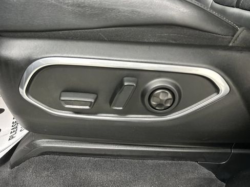 Used 2022 Jeep Wagoneer Series II w/ Convenience Group I AWD/4WD image 10