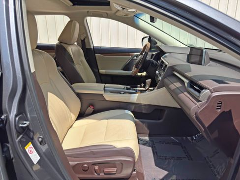 Used 2019 Lexus RX 350 FWD w/ Premium Package image 15
