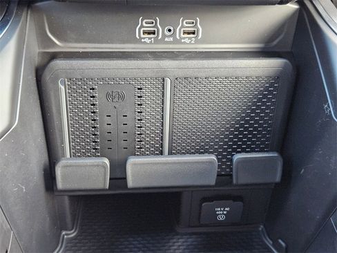 New 2026 RAM 1500 4x4 Crew Cab image 30