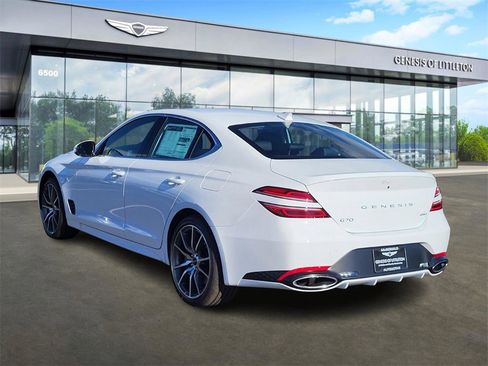 New 2026 Genesis G70 2.5T image 3