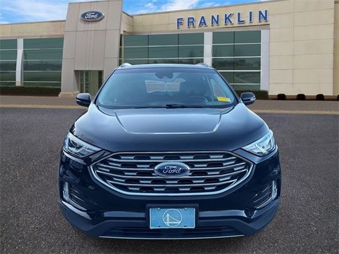 Used 2020 Ford Edge SEL w/ Convenience Package image 2