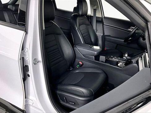 Certified 2023 Kia Sportage SX image 28