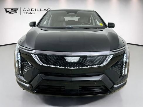 Used 2026 Cadillac Optiq Sport 2 w/ LPO, Floor Liner Package AWD/4WD image 2
