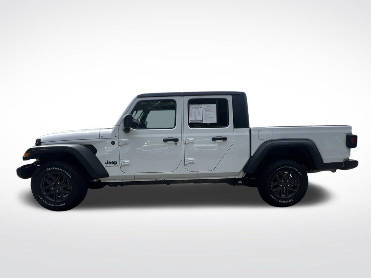 Used 2025 Jeep Gladiator Sport AWD/4WD image 2