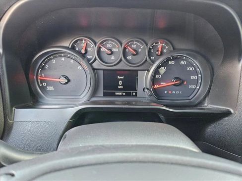 Used 2020 GMC Sierra 1500 2WD Crew Cab w/ Fleet Convenience Package image 21