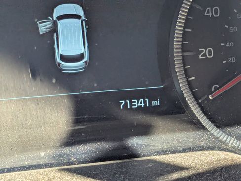 Certified 2022 Kia Telluride SX w/ SX Prestige Package image 15