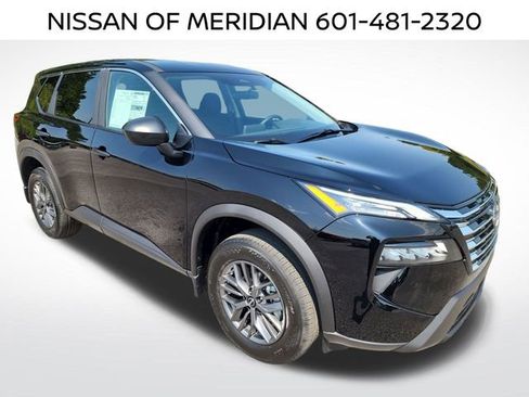 New 2026 Nissan Rogue S image 7