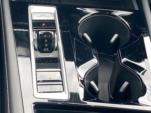 New 2026 Volkswagen Atlas SEL Premium R-Line AWD/4WD image 8