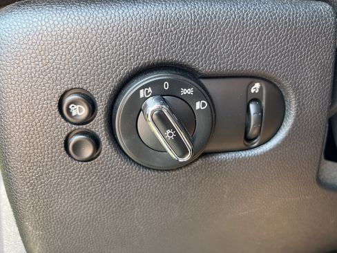 Used 2024 MINI Cooper S FWD image 37