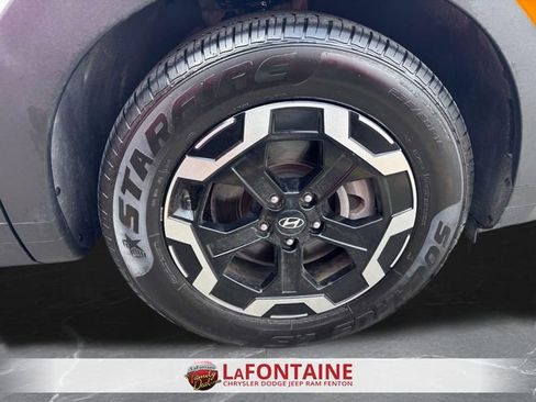 Used 2025 Hyundai Santa Fe SEL FWD image 37