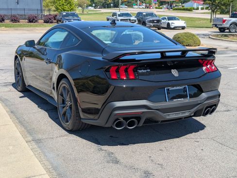 New 2025 Ford Mustang Dark Horse image 5