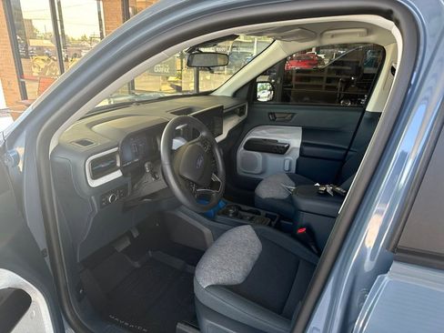 Used 2025 Ford Maverick XLT w/ XLT Luxury Package FWD image 8