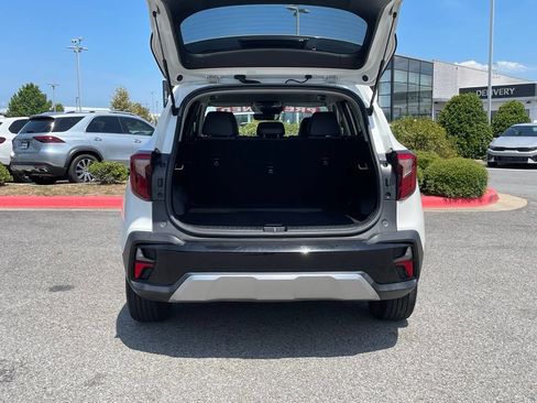Certified 2026 Kia Seltos LX FWD image 7