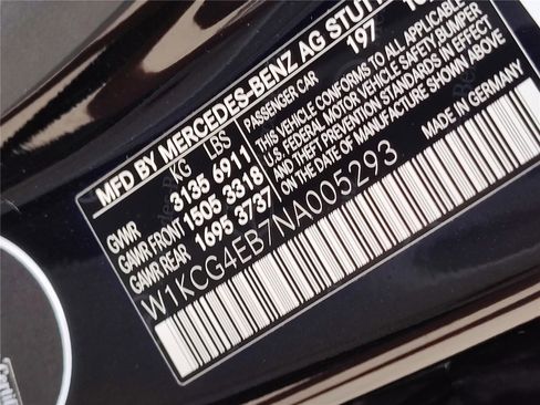 Certified 2022 Mercedes-Benz EQS 580 4MATIC Sedan image 12