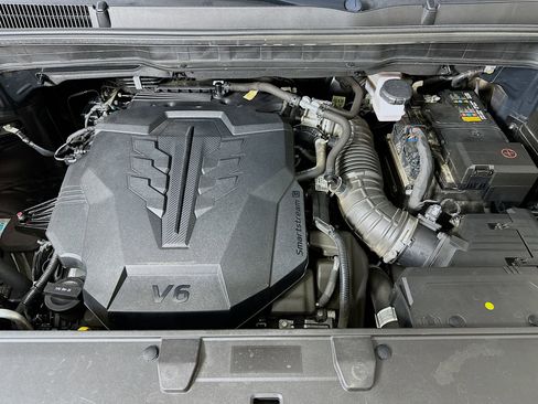 Used 2022 Kia Carnival SX Prestige FWD image 37