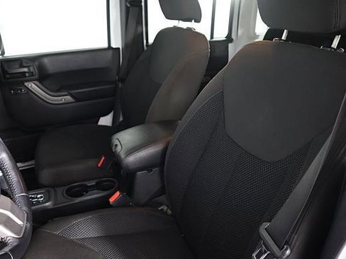 Used 2017 Jeep Wrangler Unlimited Sport image 25