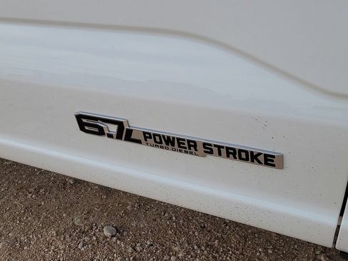 New 2026 Ford F250 XL w/ XL Off-Road Package AWD/4WD image 13