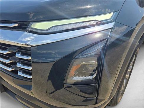 Used 2025 Chevrolet Equinox LT AWD/4WD image 10