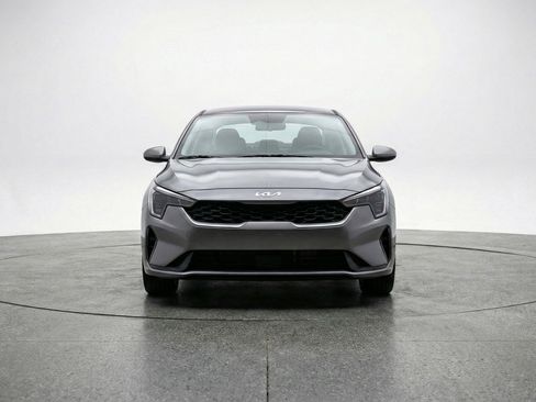 Used 2025 Kia K4 LXS image 2